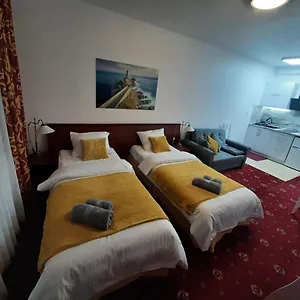 https://m-apartamenty-w-hotelu-polonia.kolobrzeghotels.com